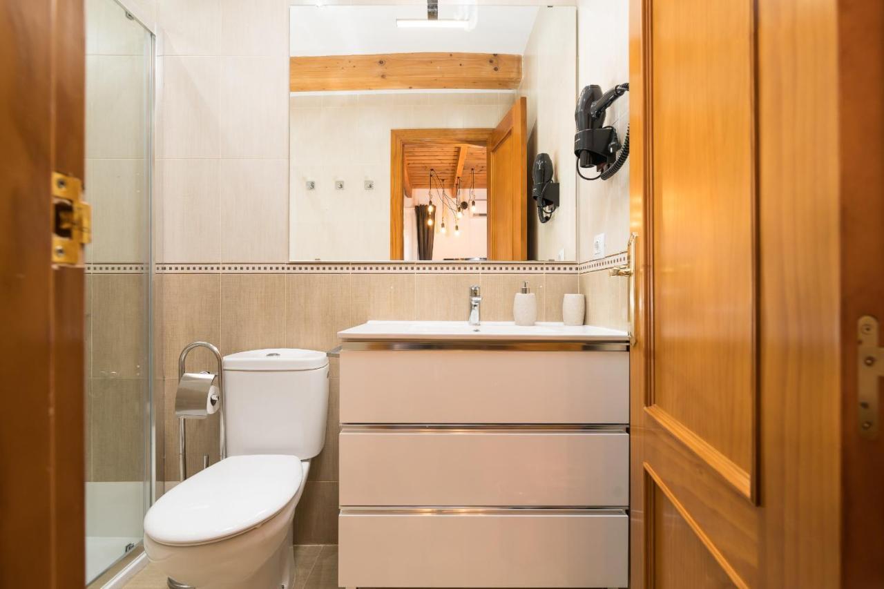 Suite Homes Anna Valentin Малага Экстерьер фото